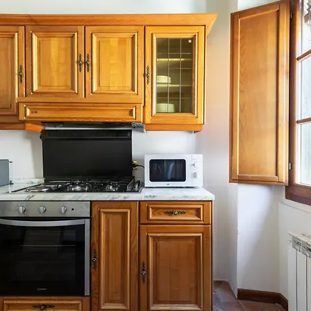 Corso Italia - 2 Min Da Piazza Grande Apartament *